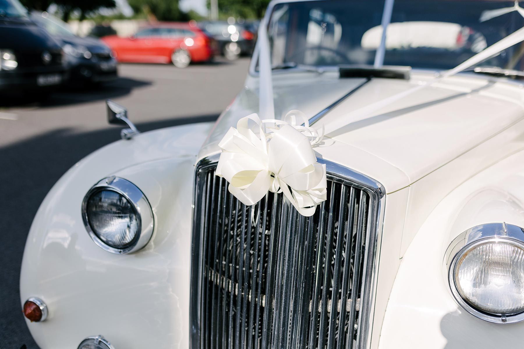 Princess Vintage Car for the Wedding of Emily and Alex