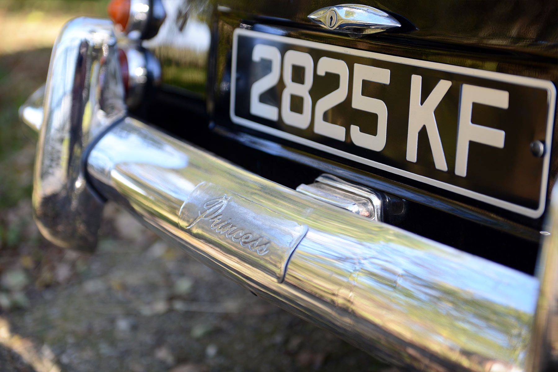 Princess Vintage Wedding Car