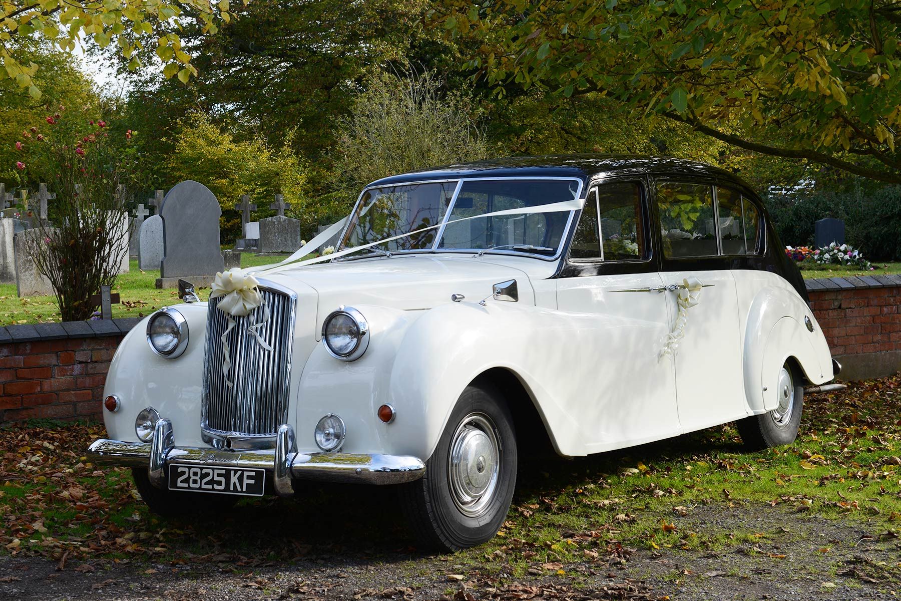 Princess Vintage Wedding Car